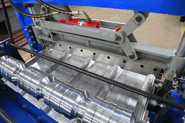 Roof Panel Roll Forming Machine Roof Panel Roll Forming Machine