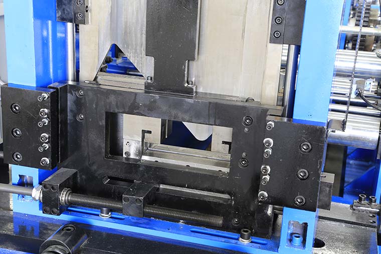 Automatic C Purlin Roll Forming Machine Automatic C Purlin Roll Forming Machine